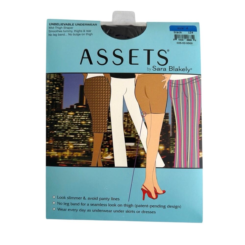 New in package ASSETS by Sara Blakey size 4 black mid-thigh shaper